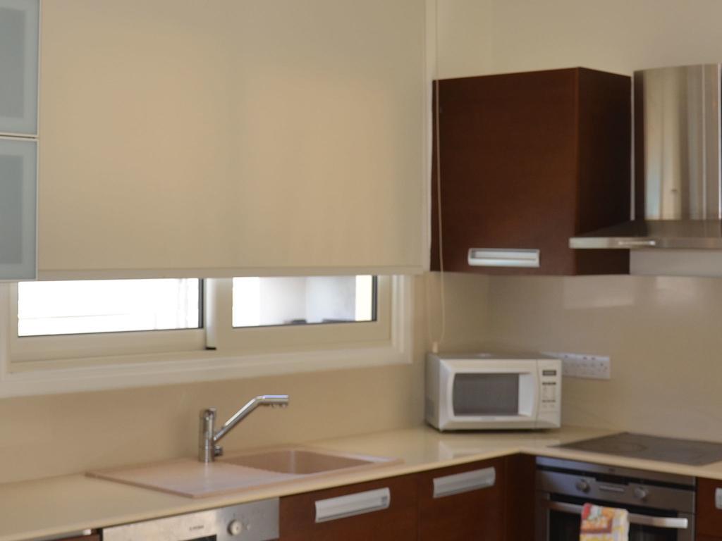 Athena Beach Villas Protaras Exteriör bild