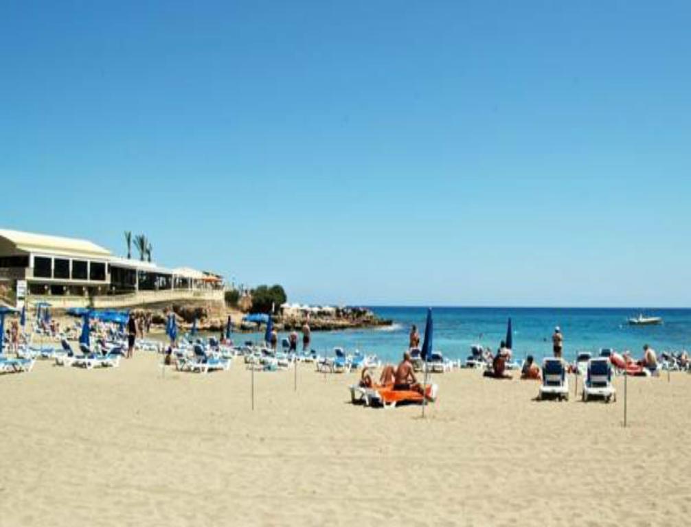 Athena Beach Villas Protaras Exteriör bild