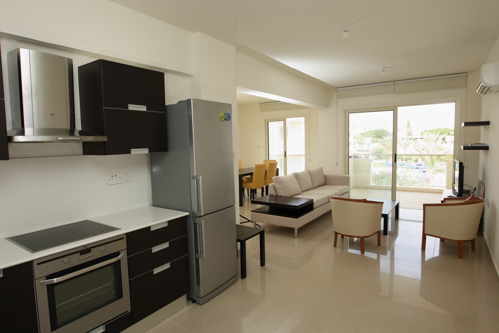 Athena Beach Villas Protaras Exteriör bild