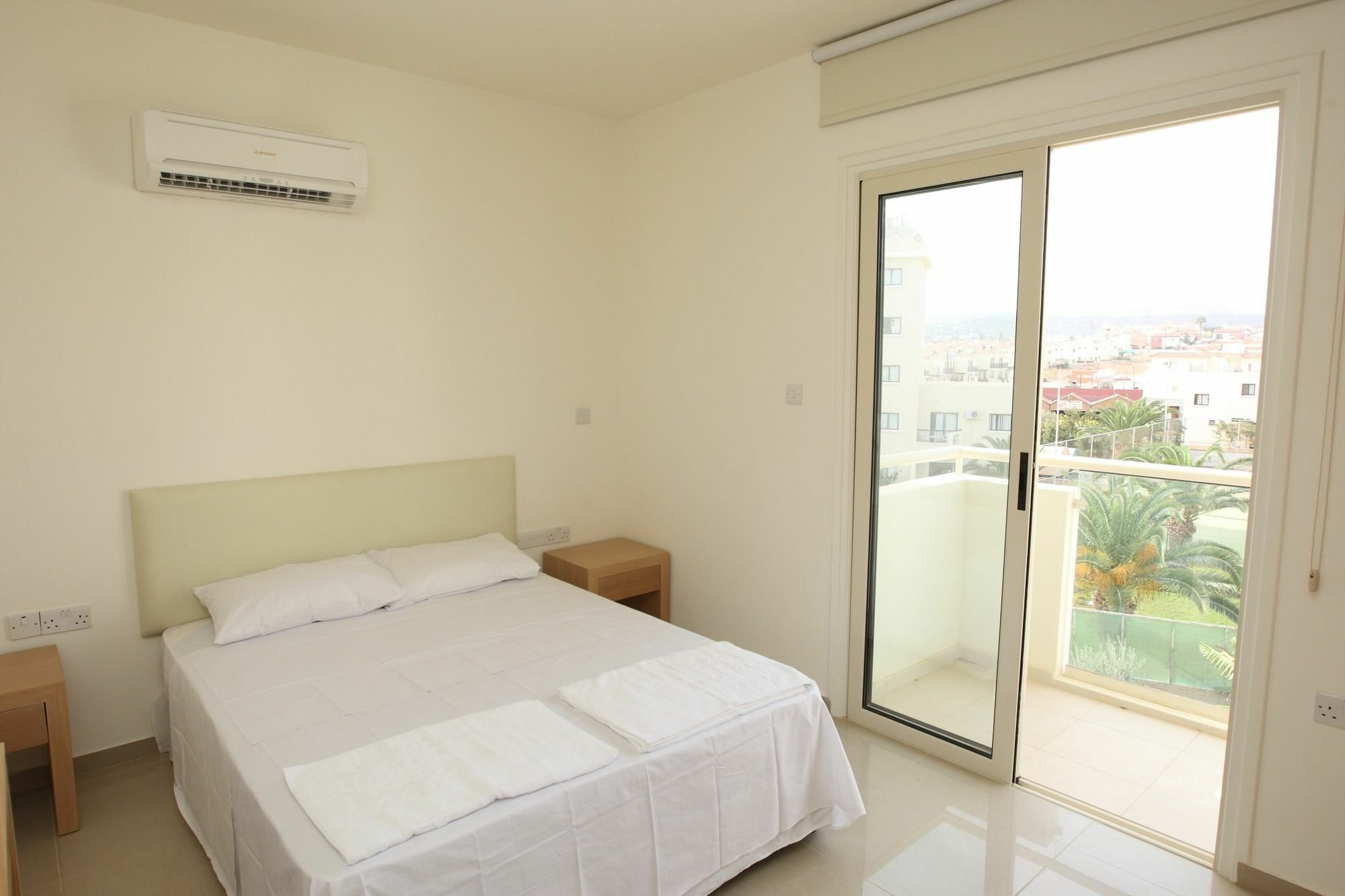 Athena Beach Villas Protaras Exteriör bild
